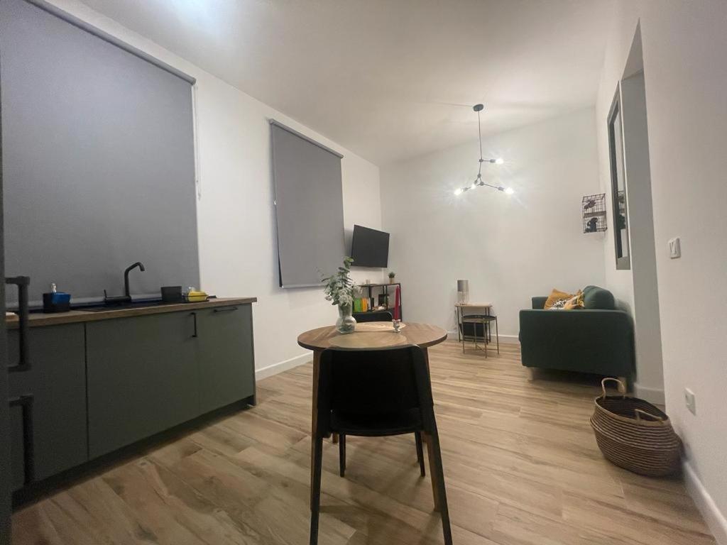 Apartamentos Sol Y Luna Ла-Лінеа-де-ла-Консепсьйон Екстер'єр фото